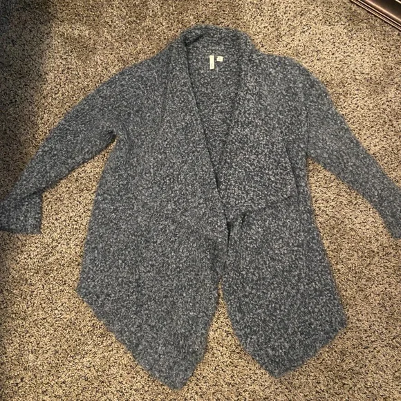 Frenchi cardigan sweater - Picture 2 of 4